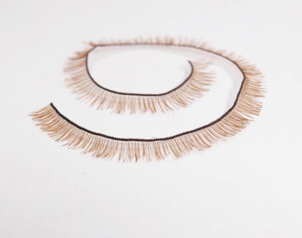 Eyelashes for dolls